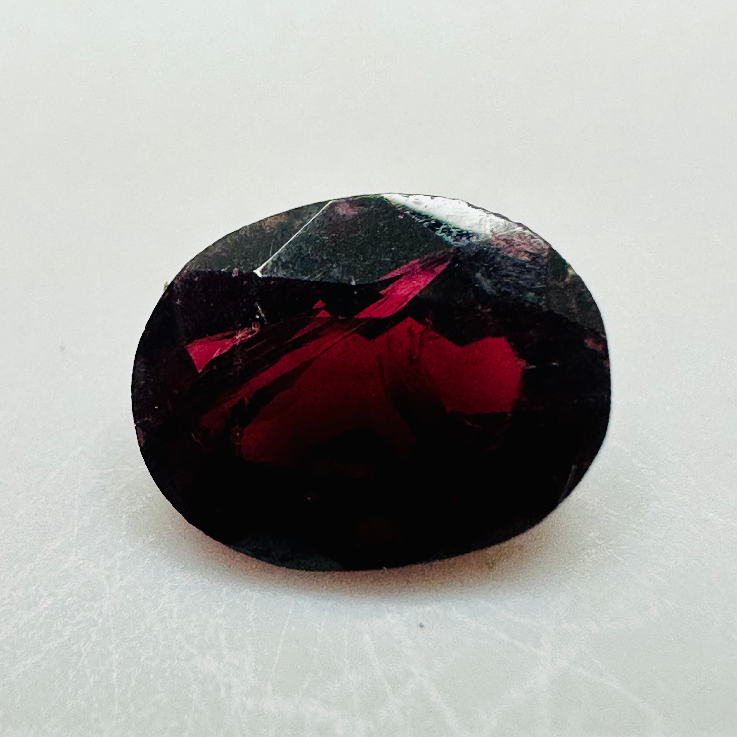 GARNET OVAL 9MMX7MM 2.14CTS image 0