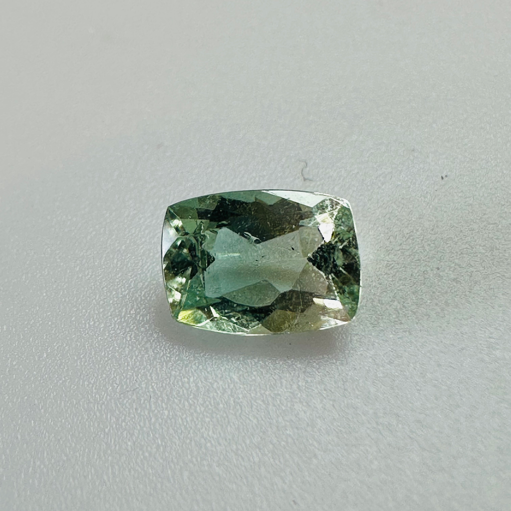TOURMALINE BI COLOUR CUSHION  7MMX5MM   0.93CTS image 1