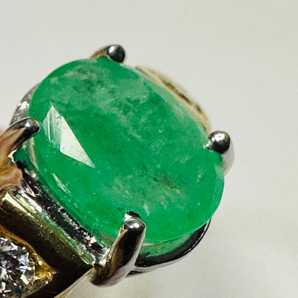 NEW 9Ct Emerald and Diamond Ring Size R image 6
