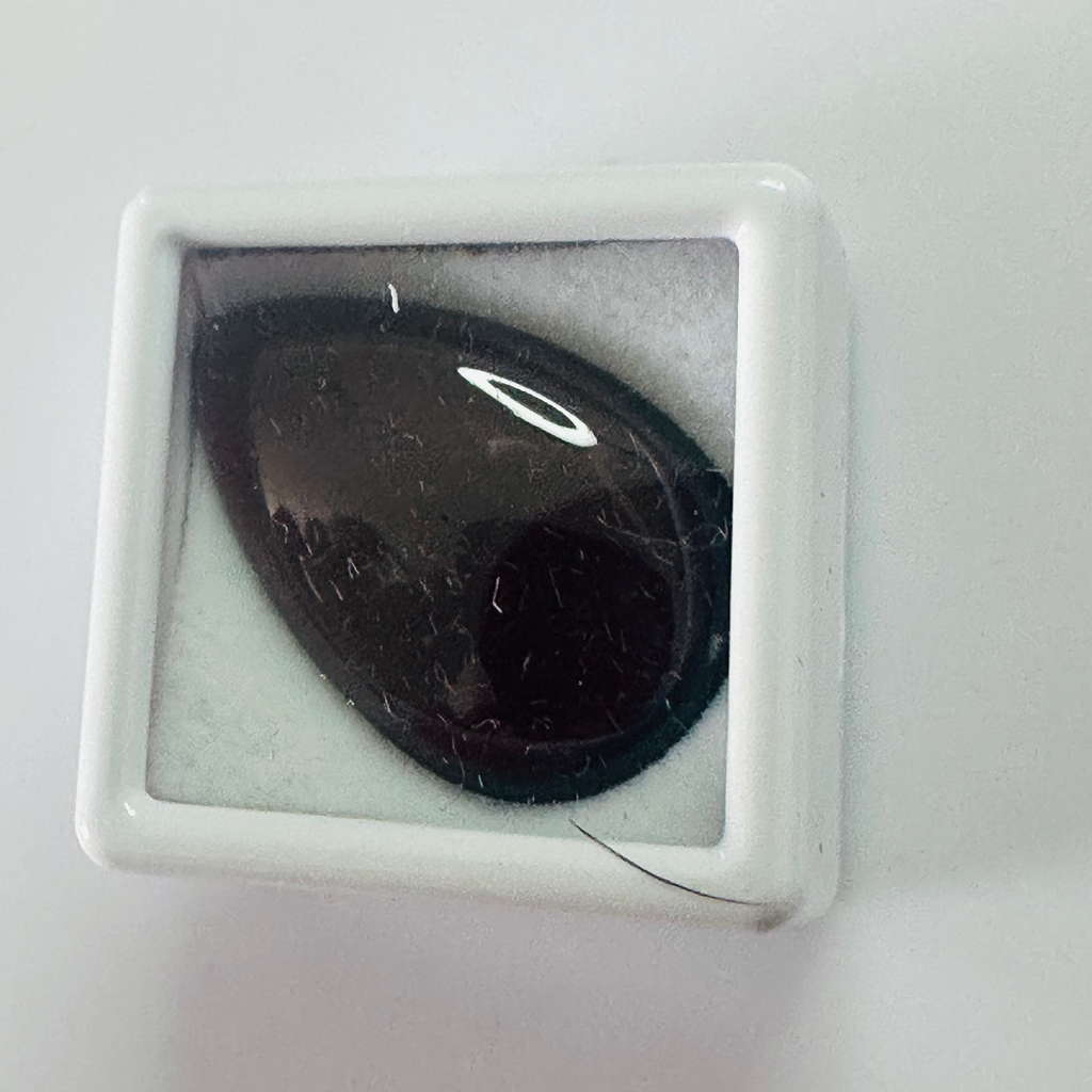 GARNET DROP CAB  27.5MMX17.5MM 23.31CTS PURPLE image 4