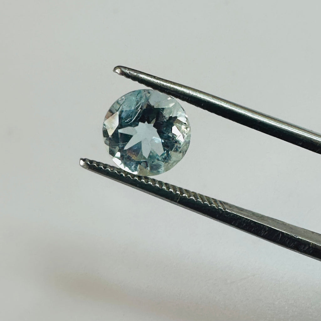 AQUAMARINE ROUND 7.6M. 1.43CTS image 2