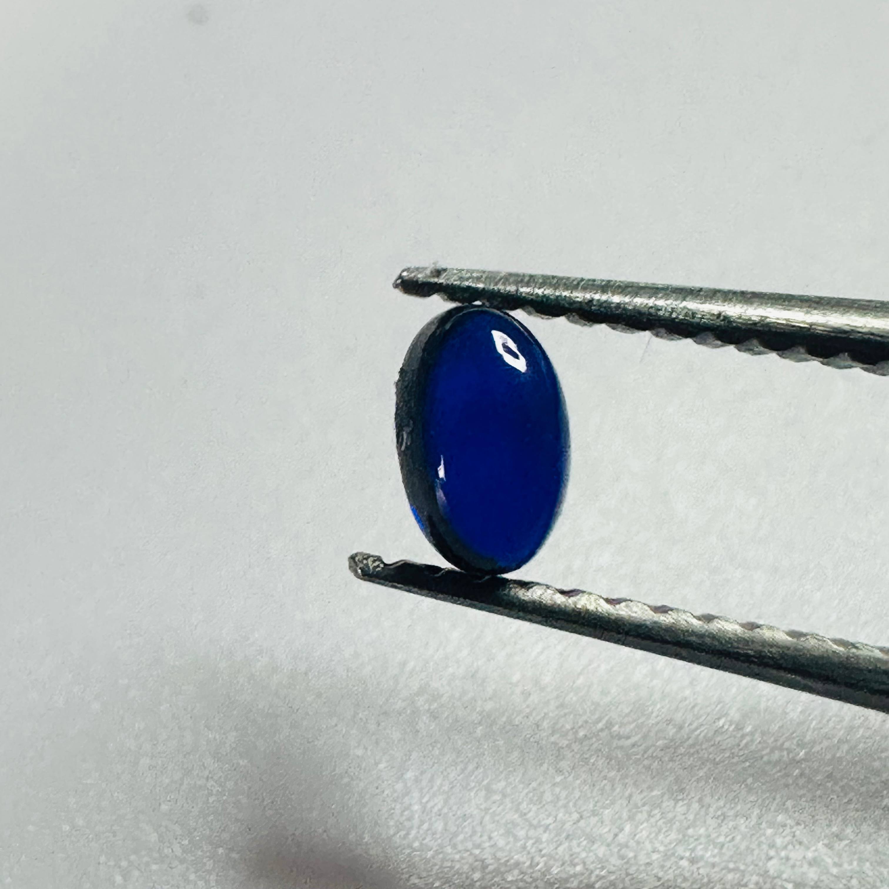 BLUE SAPPHIRE 5MMX3.1MM   0.42CTS image 2