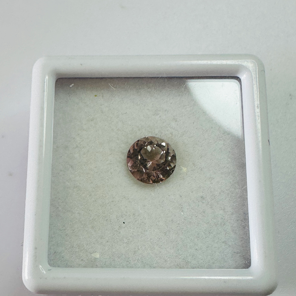 TOURMALINE BI COLOUR ROUND  6MM   0.86CTS image 2
