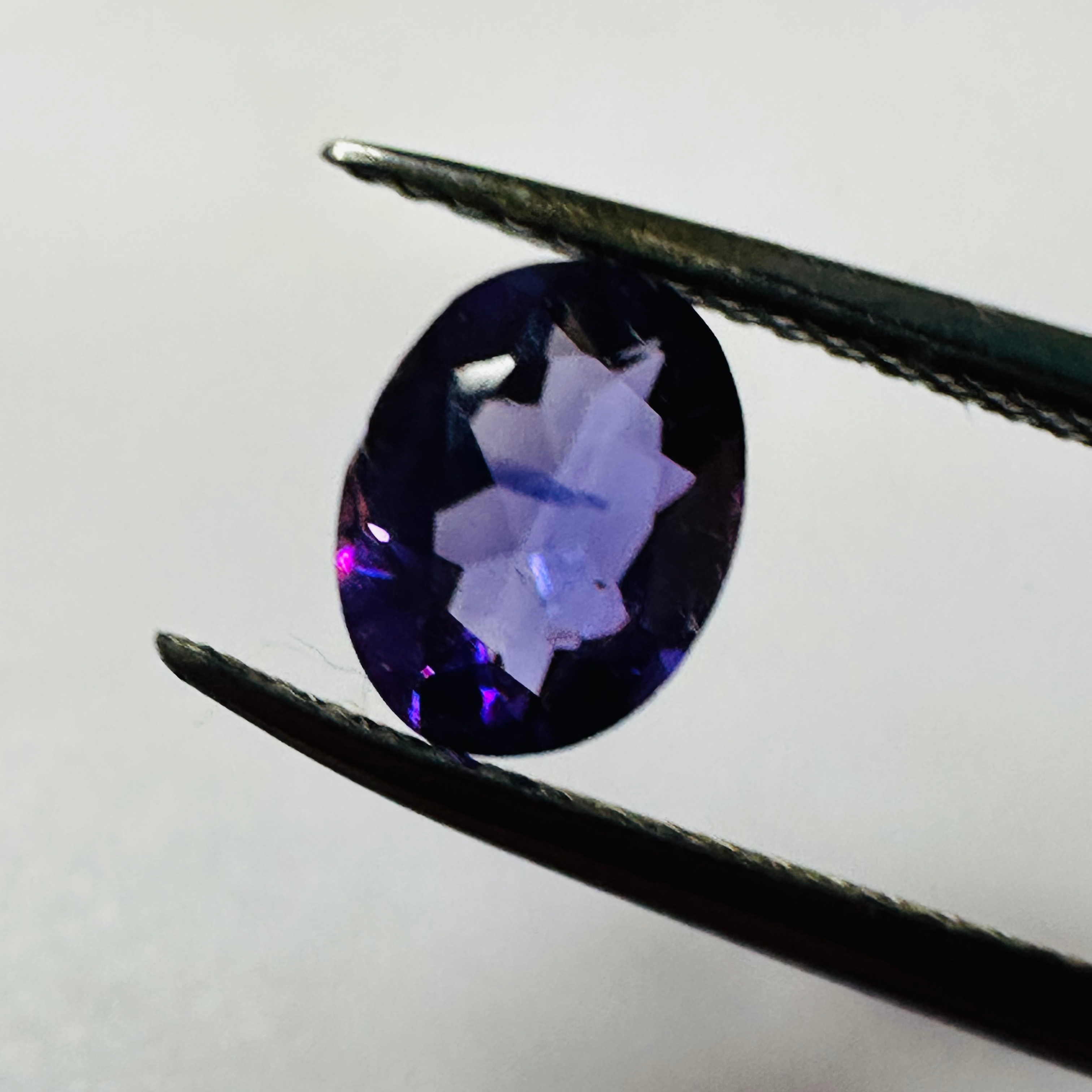 AMETHYST OVAL 7.9MMX6MM  0.92CTS image 0