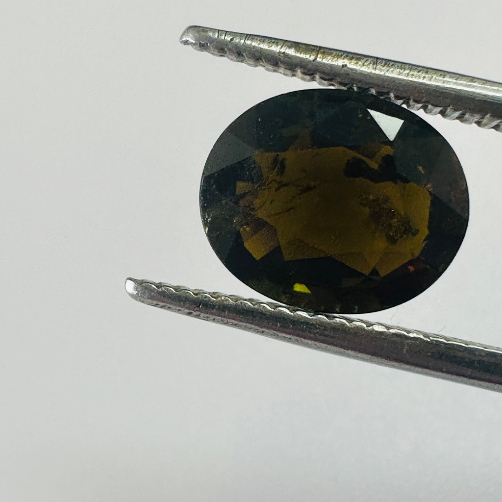 TOURMALINE COLOUR CHANGE OVAL 9MM.X 7.5MM   2.09CTS image 5