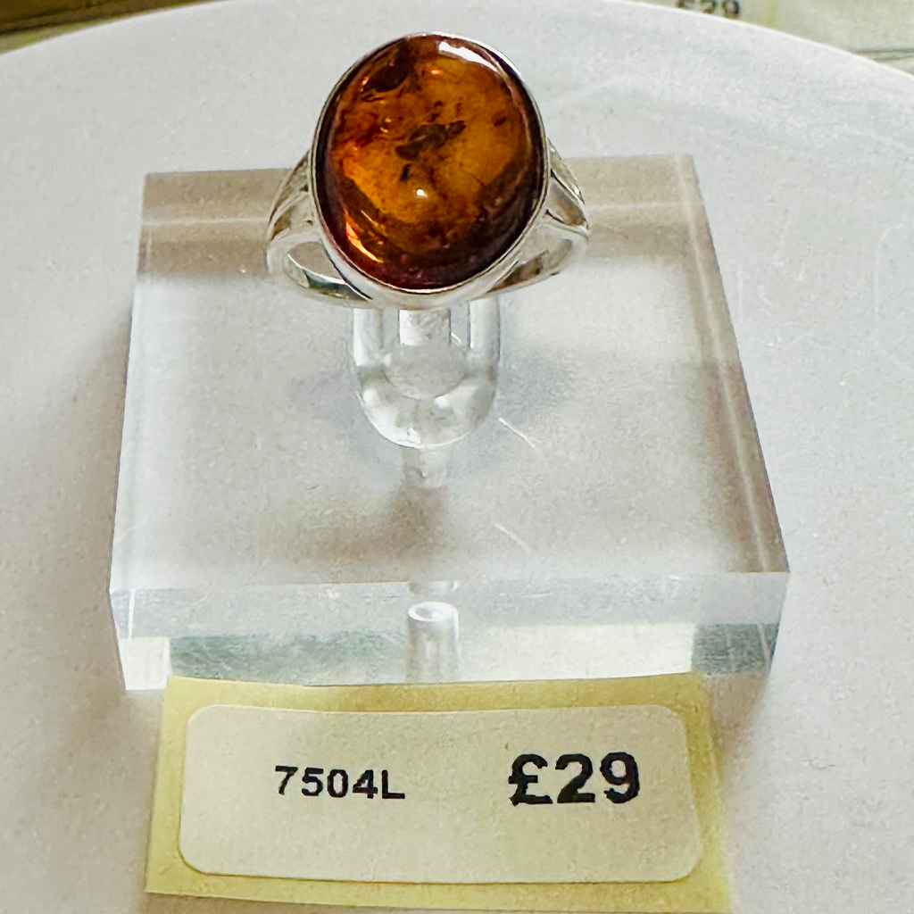 Sterling silver oval Amber gemstone ring size O image 0