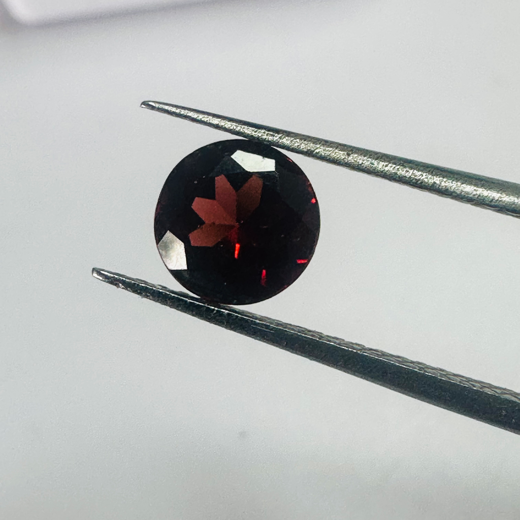 GARNET  ROUND 6.1MM  0.91CTS  RED/ORANGE image 5