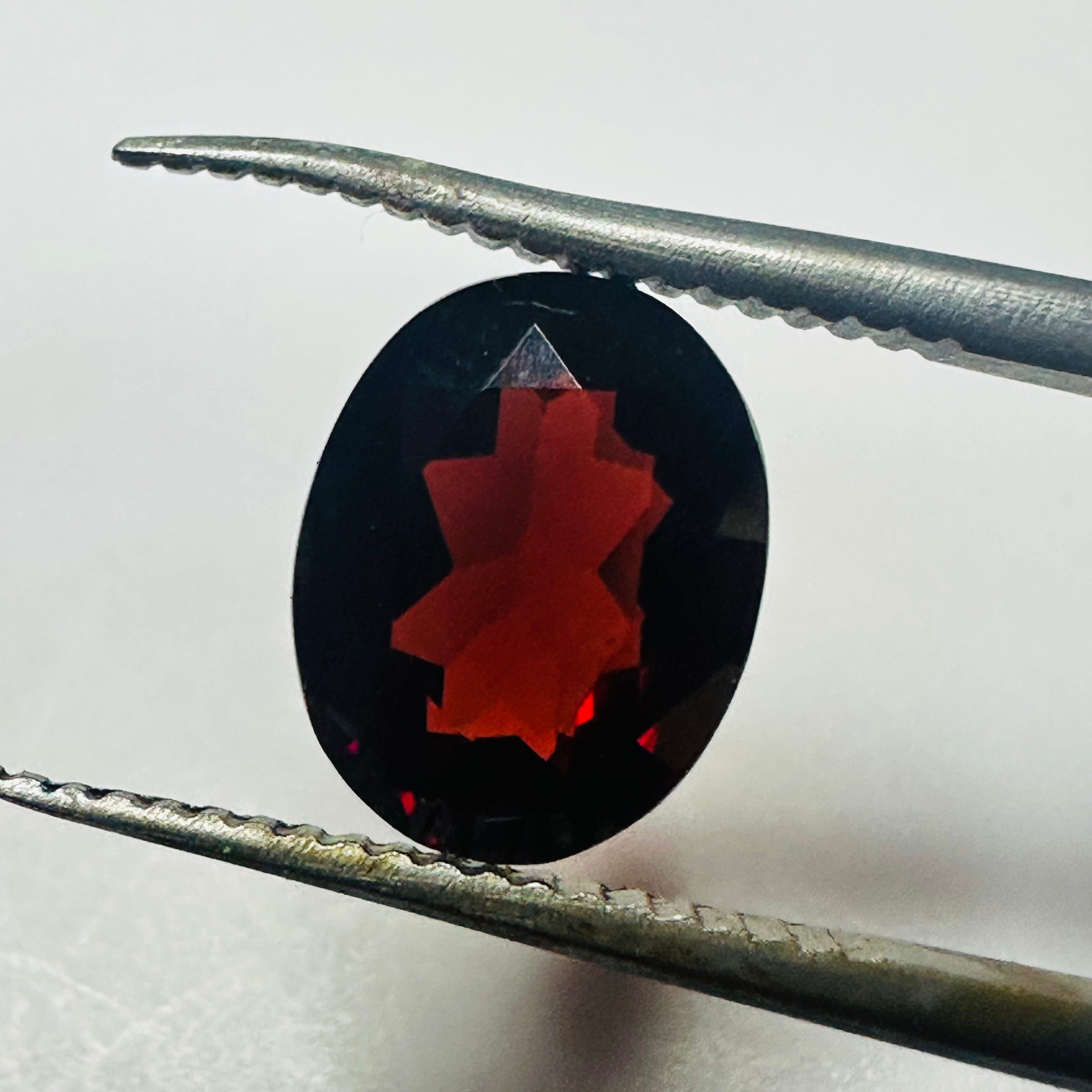 GARNET OVAL 10MMX8MM   2.75CTS image 10