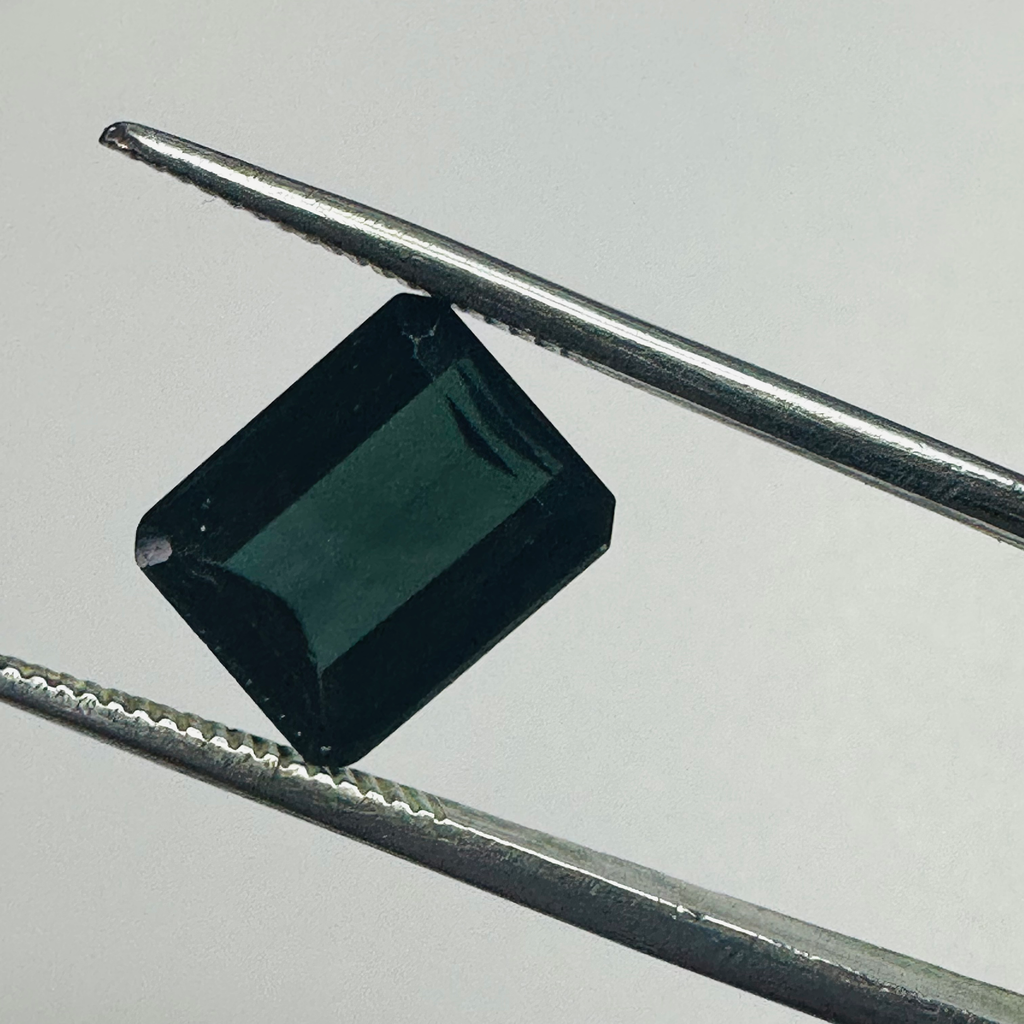 TOURMALINE BLUE TRAP CUT 9.5MM.X 7.5MM  3.31CTS image 1