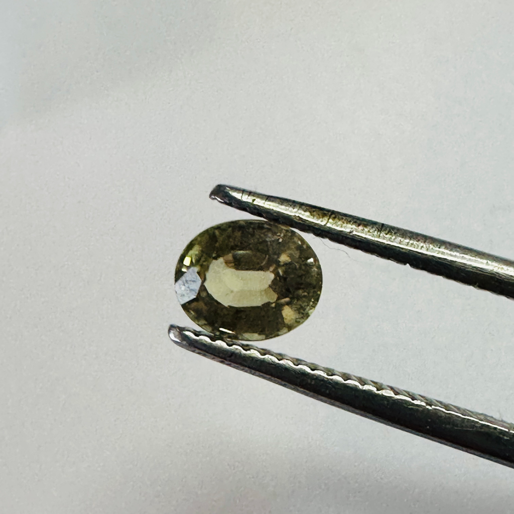 TOURMALINE YELLOW OVAL 5.8MMX4.8MM  0.55CTS image 1