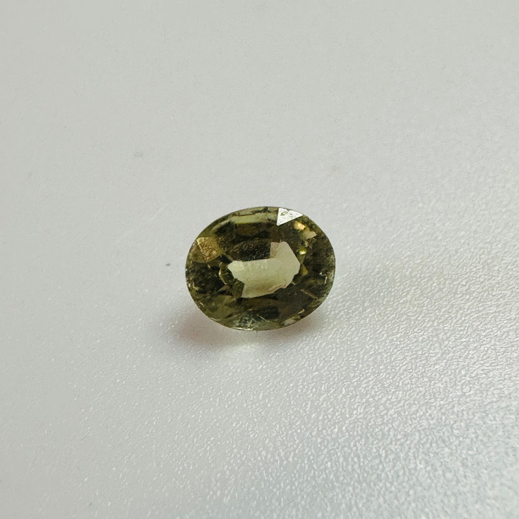 TOURMALINE YELLOW OVAL 5.8MMX4.8MM  0.55CTS image 0