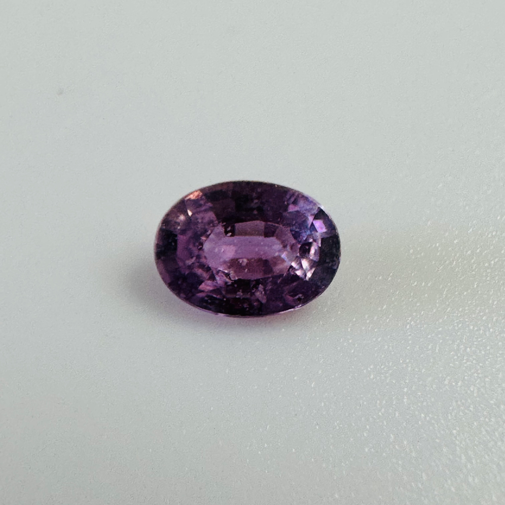PURPLE  SAPPHIRE OVAL 6.1MM X  4.5MM 0.62CT image 2
