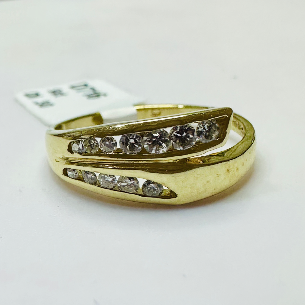 NEW 9ct Diamond Cross Over Ring Size M image 6