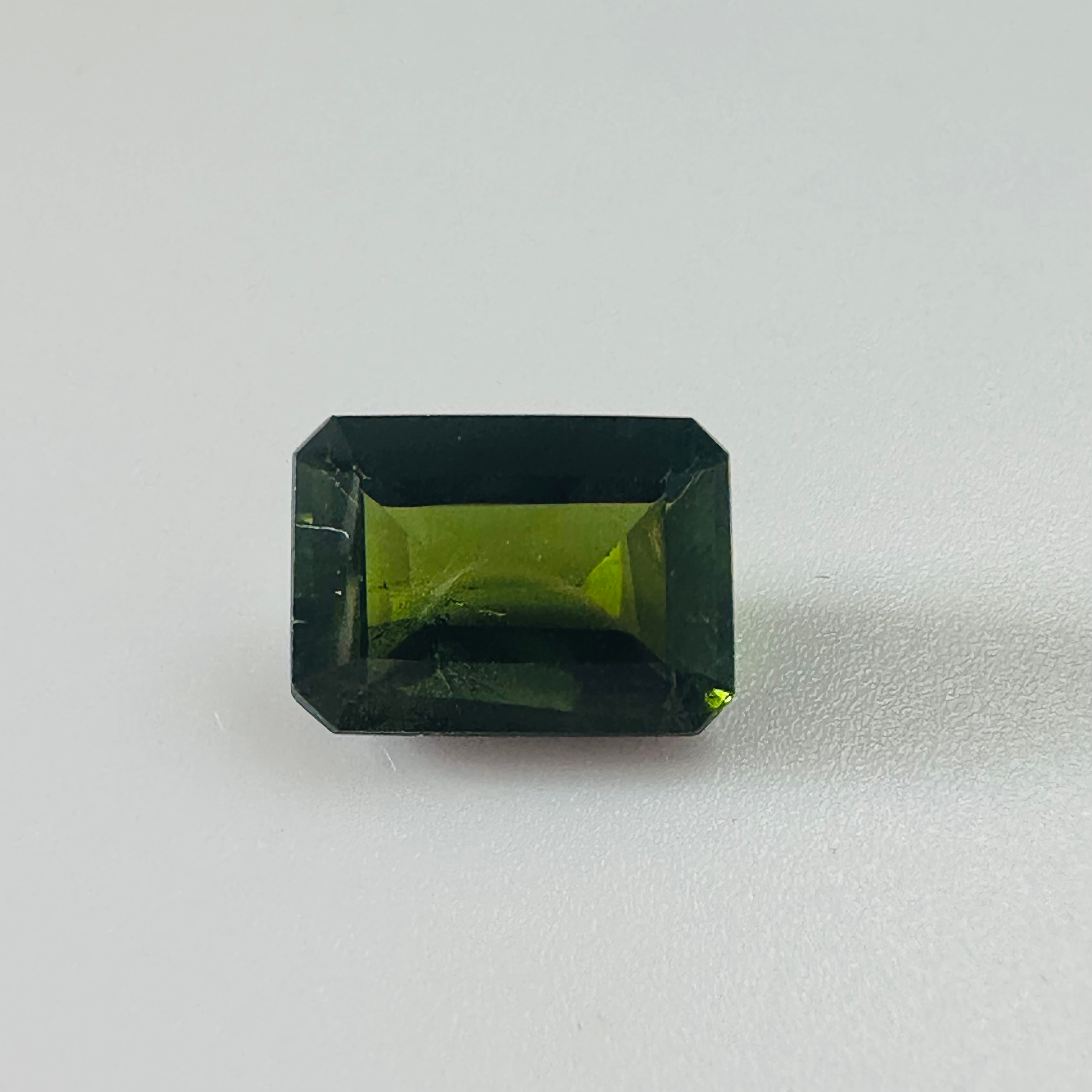 TOURMALINE GREEN STEP CUT 9.5MM.X 7MM   2.38CTS image 0