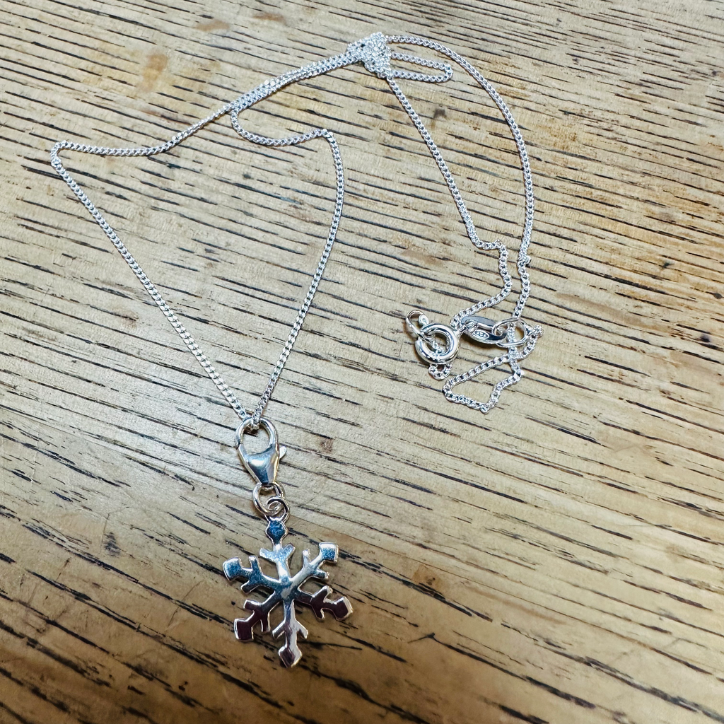 Sterking silver snowflake charm with 16 chain 925 image 4