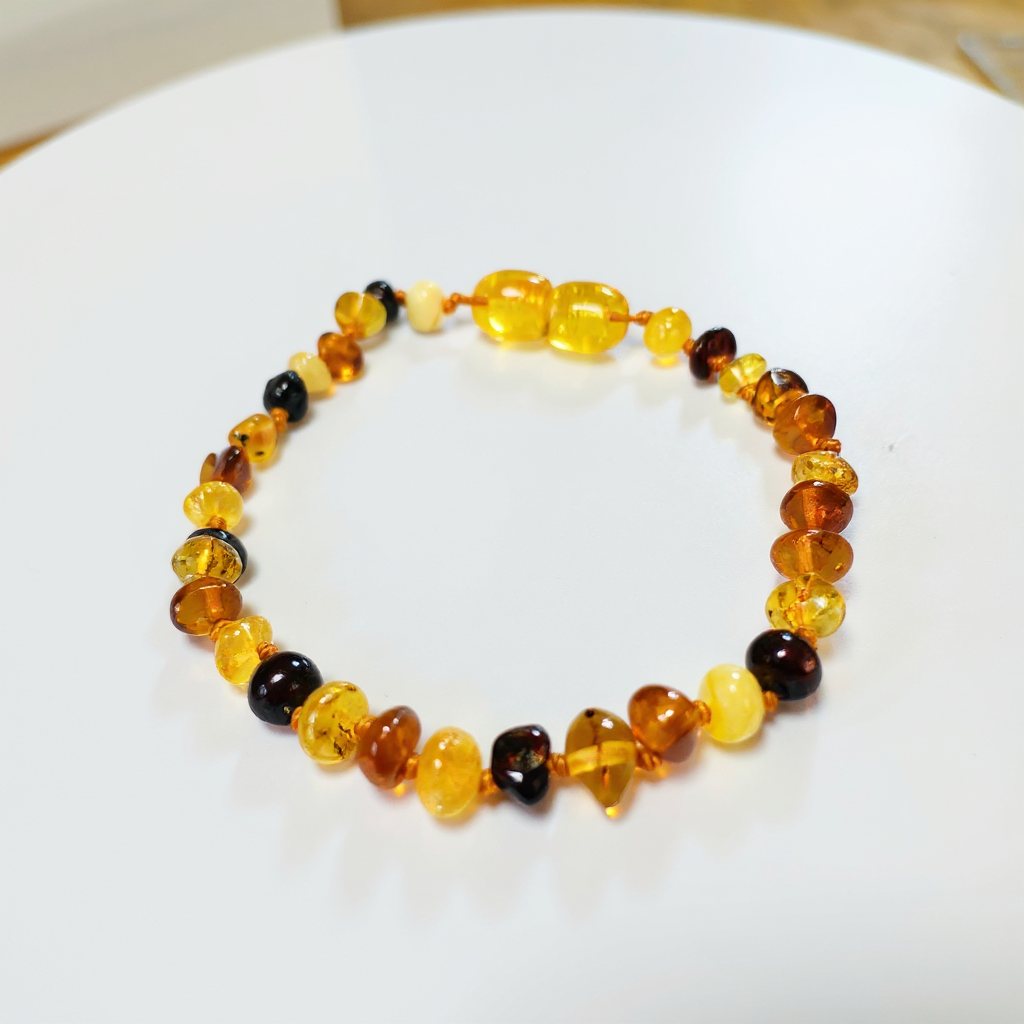 New Amber multi coloured knotted bracelet 8 inch image 8