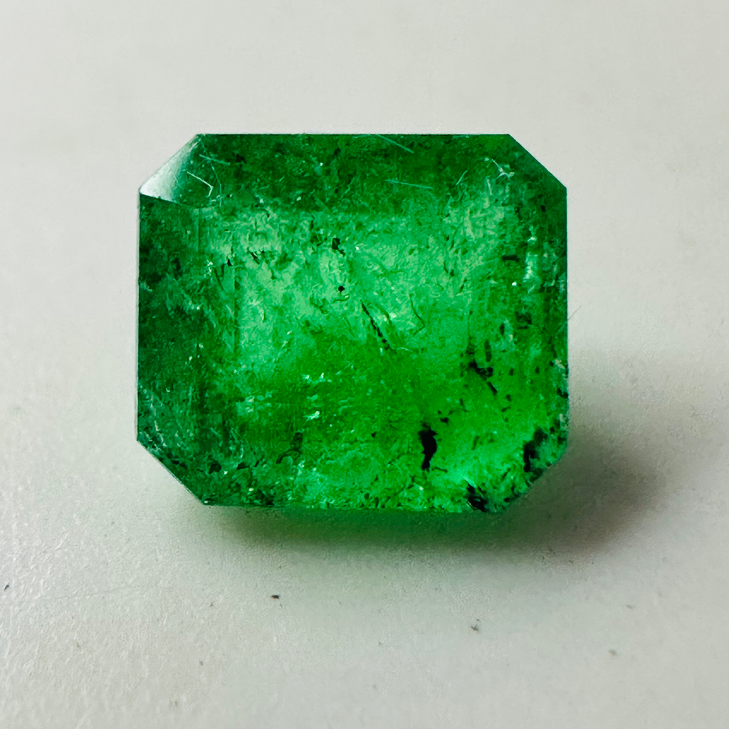 EMERALD EMERALD CUT 7.4MM X 6.5MM  1.57CTS image 0