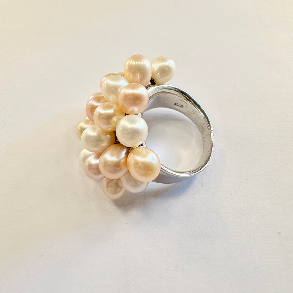Sterling Silver Pearl Ring P1/2 image 1