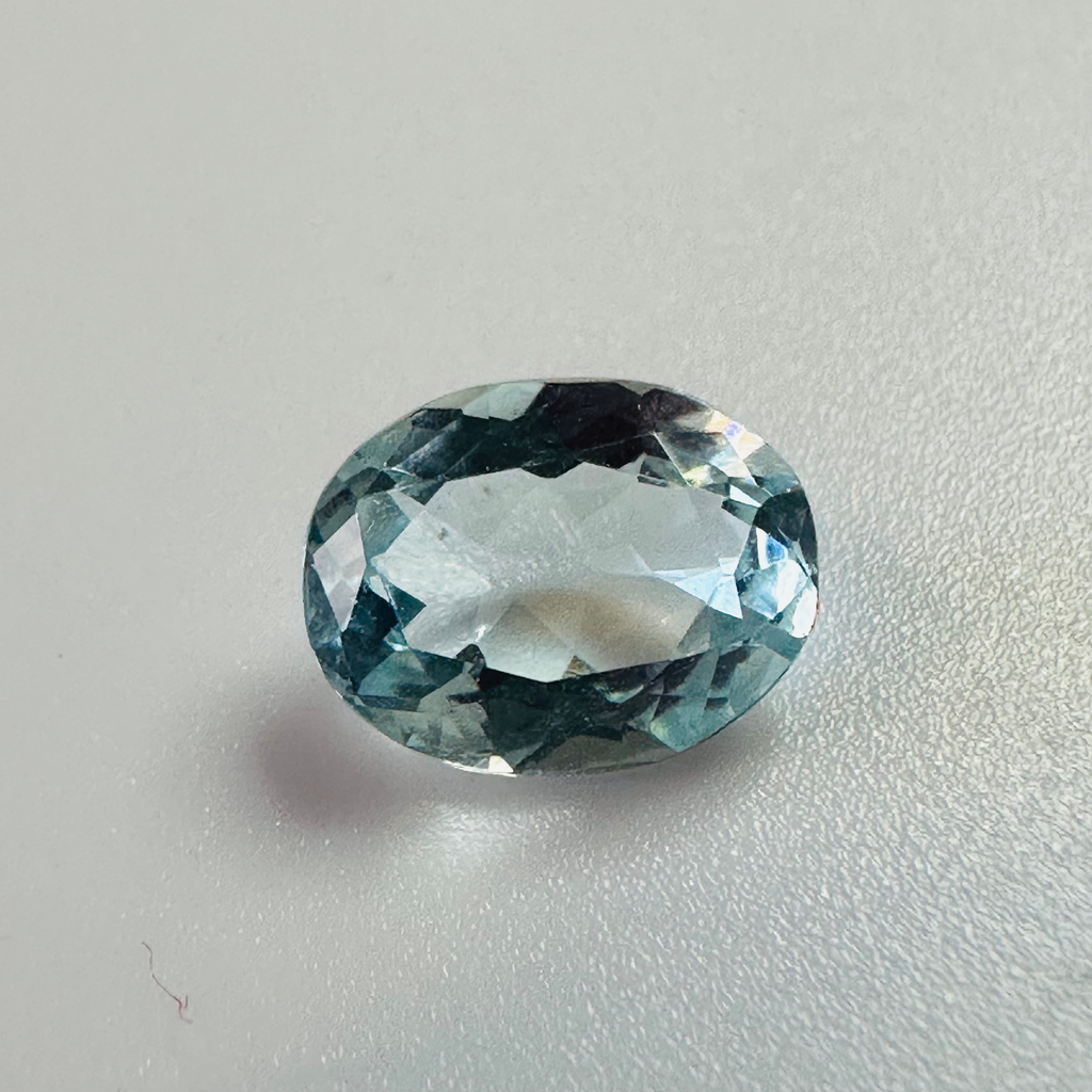 AQUAMARINE OVAL 9MMX7MM 1.78CTS image 1