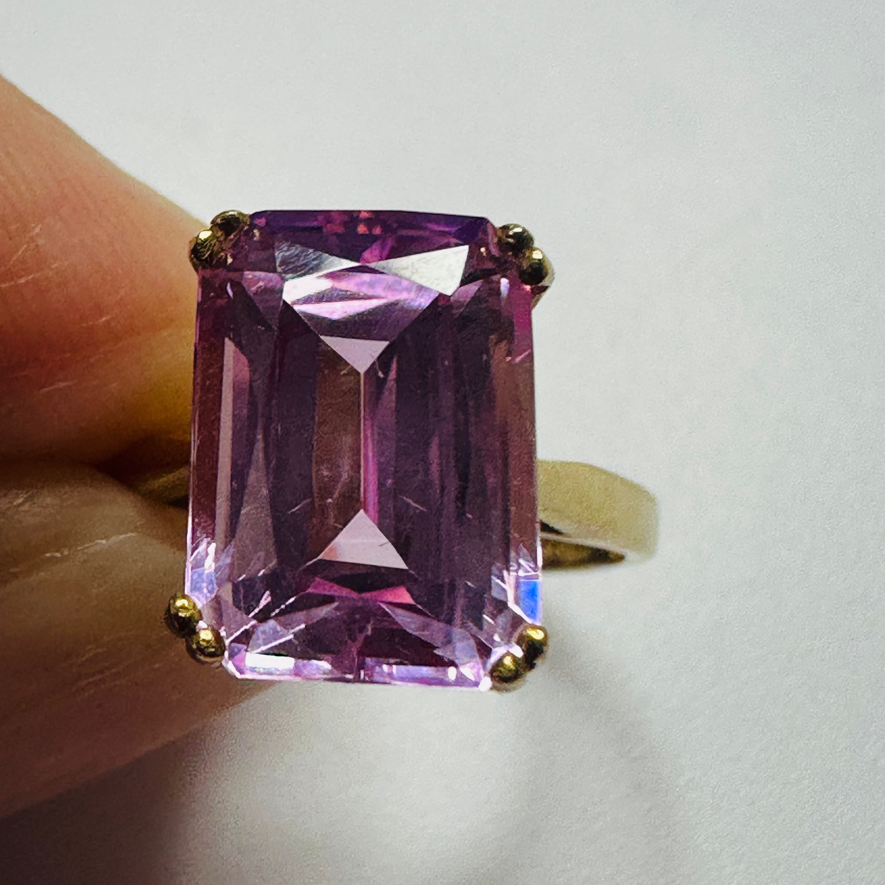 Hand cut Synthetic Sapphire Pink 9ct yellow gold ring size N image 7