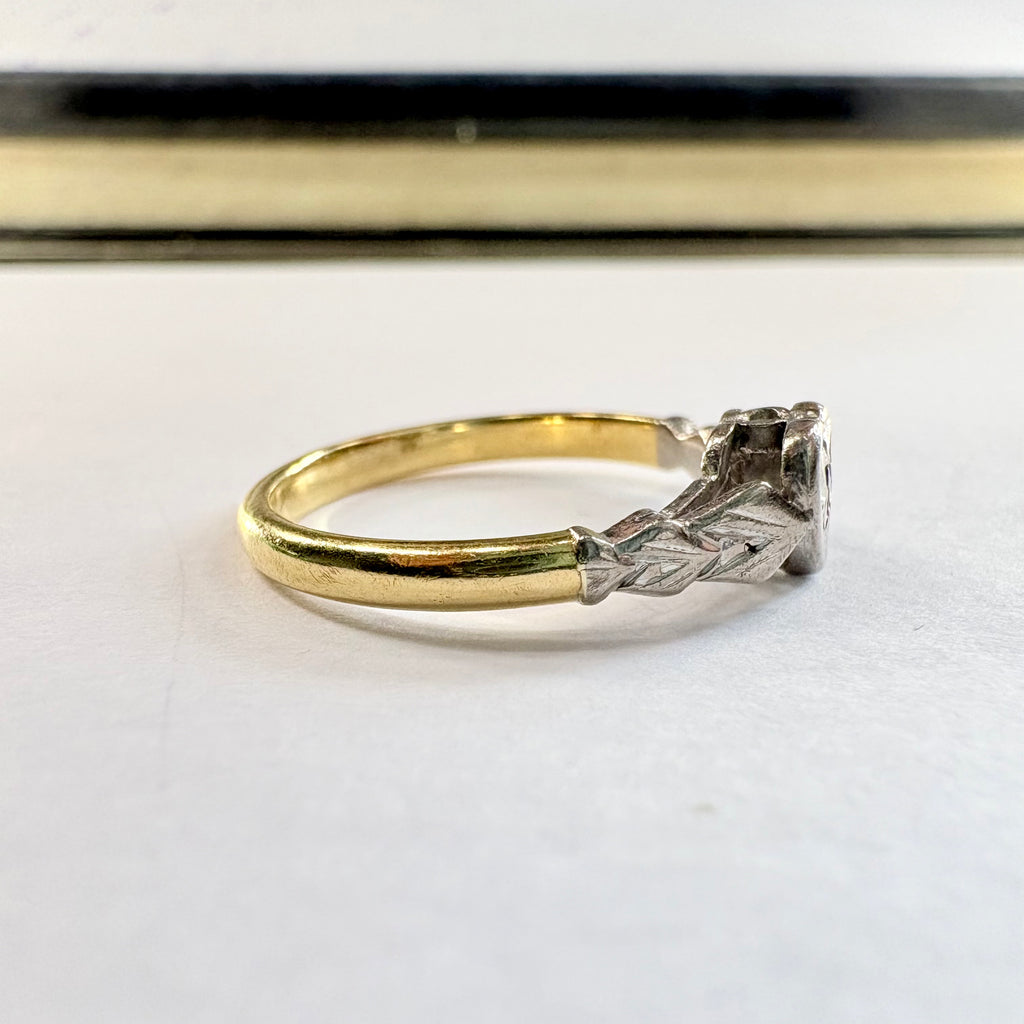 18ct yellow gold and Platinum Diamond Ring Size Mi image 3