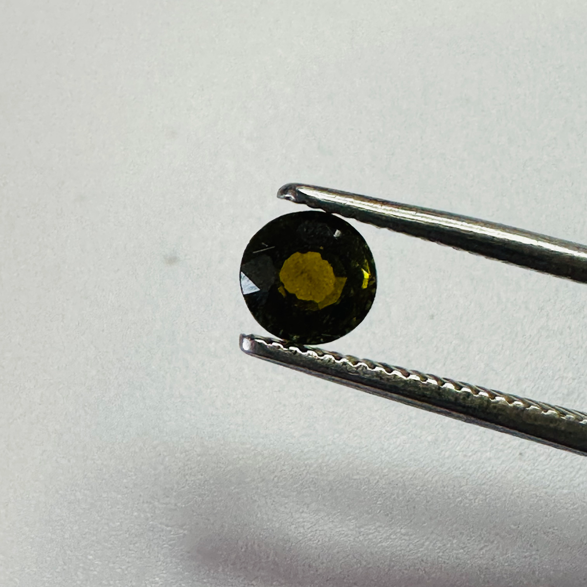 TOURMALINE GREEN ROUND 5.1MM   0.52CTS image 1