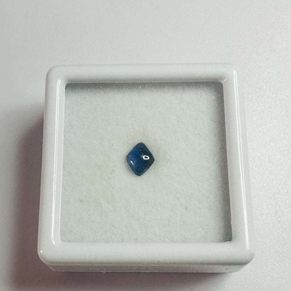 BLUE SAPPHIRE CAB  5x4 KITE   0.33CTS image 0