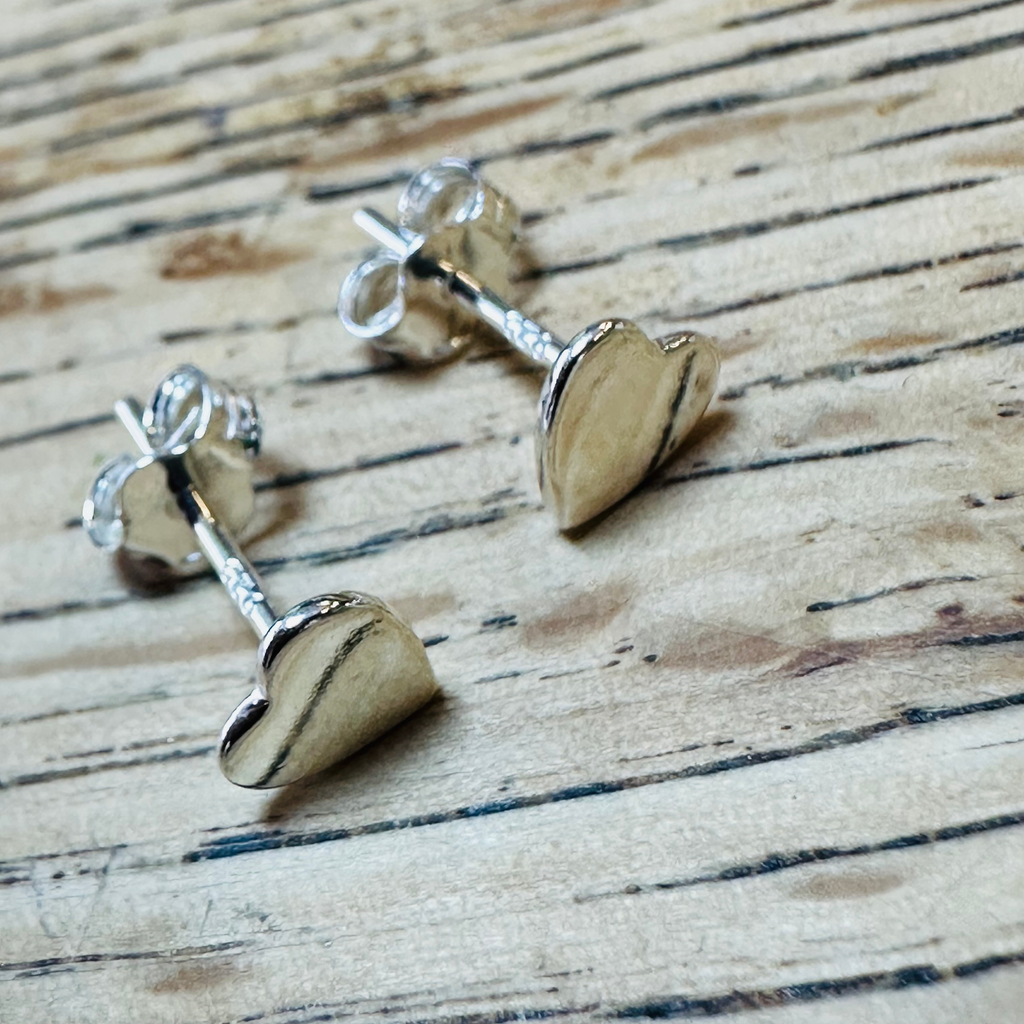 Sterling silver  heart studs 925 image 2