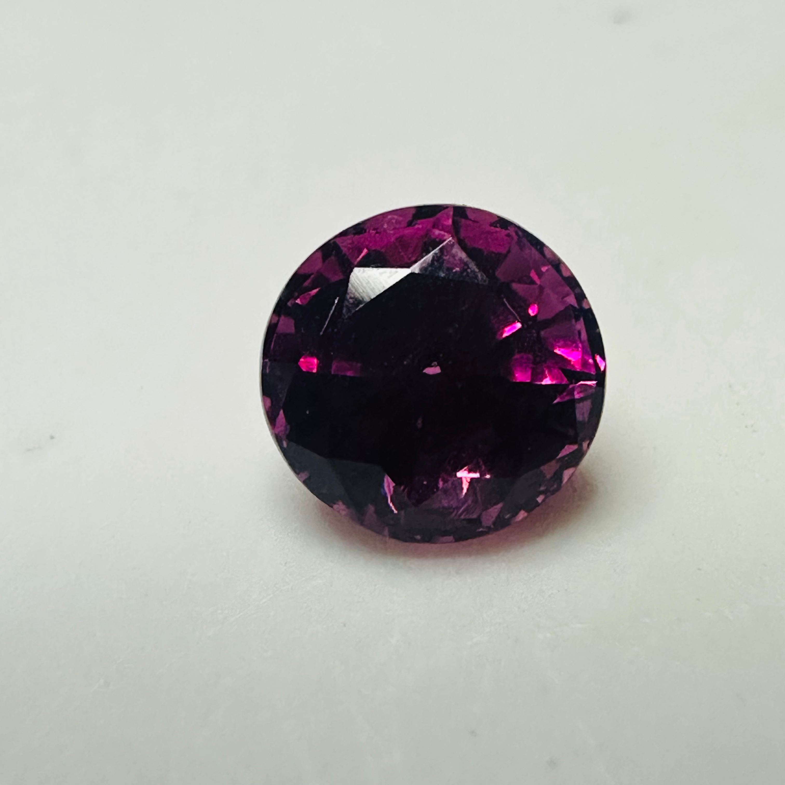 GARNET PURPLE ROUND 6.7MM  1.58CTS image 6