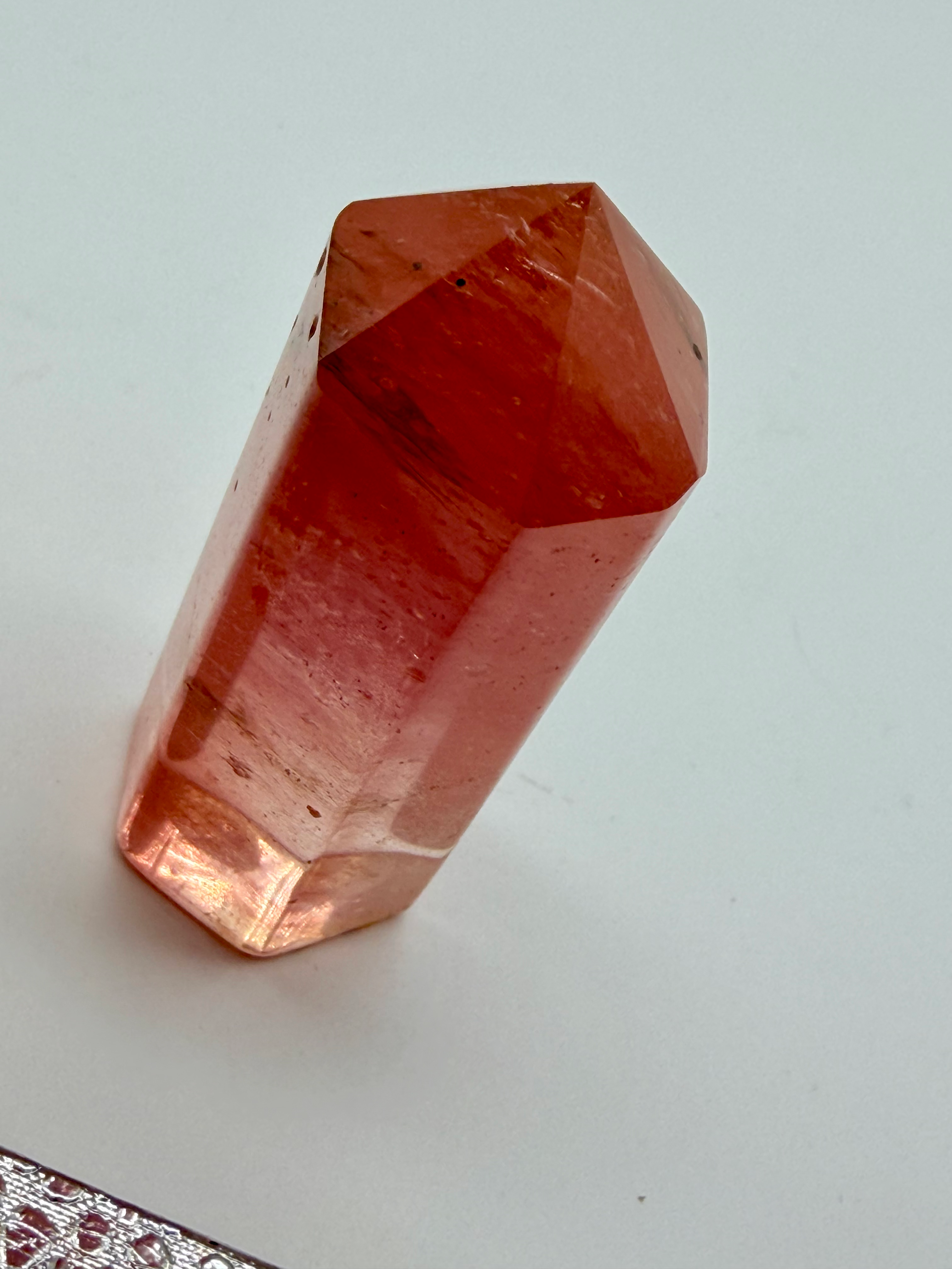 Cherry quartz Tower 5cm high 34g image 4