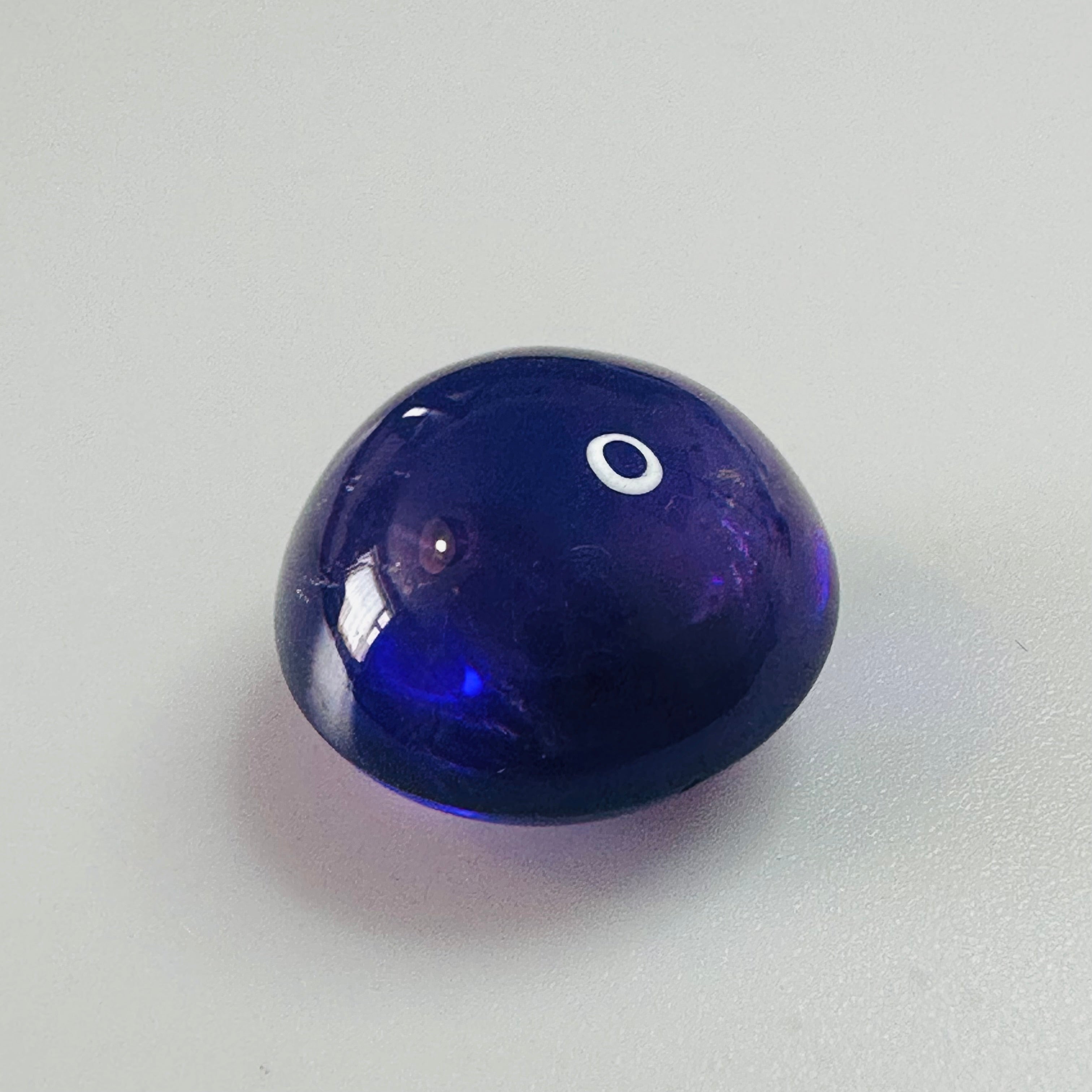 AMETHYST CAB ROUND  13MM  9.43CTS GOOD COLOUR image 4