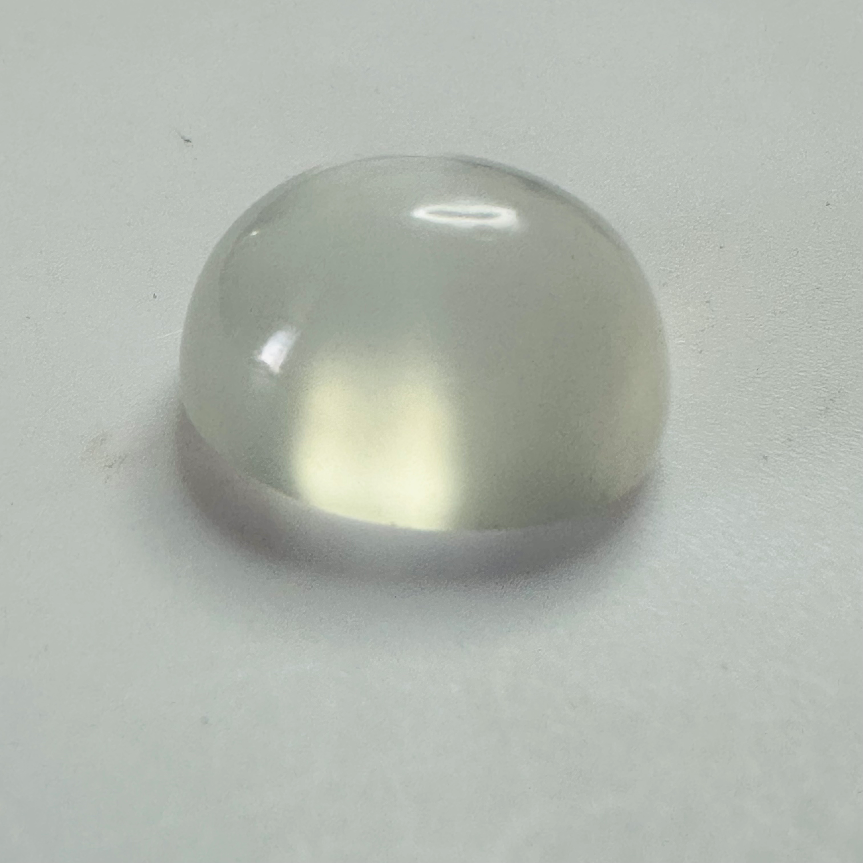 Moonstone  white moon oval 13.8mmx11.2mm  9.51cts image 2