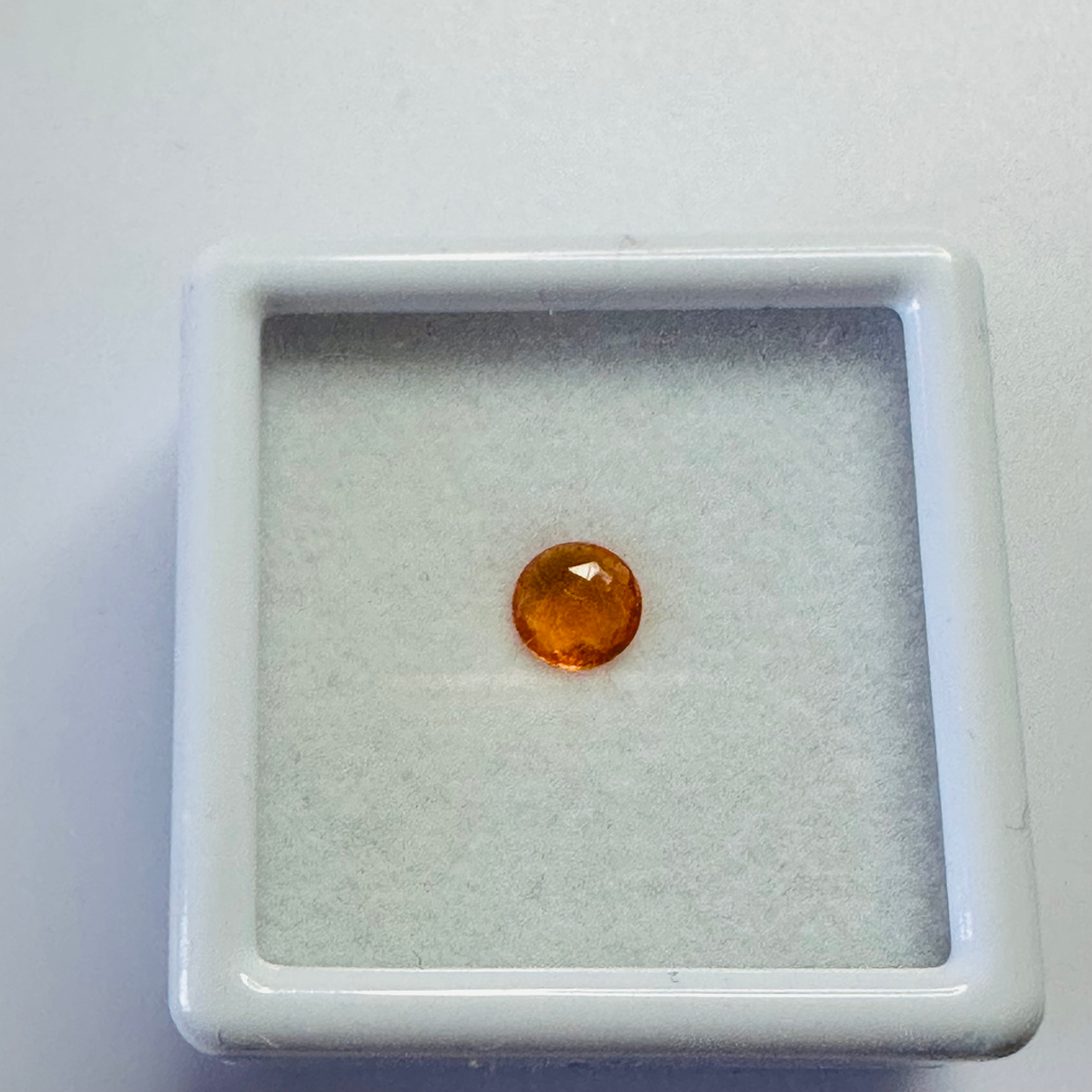 FIRE OPAL ROUND 3.7MM ROUND  0.14CTS image 1