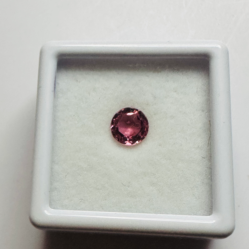 TOURMALINE PINK ROUND 5.7MM  0.70CTS image 2
