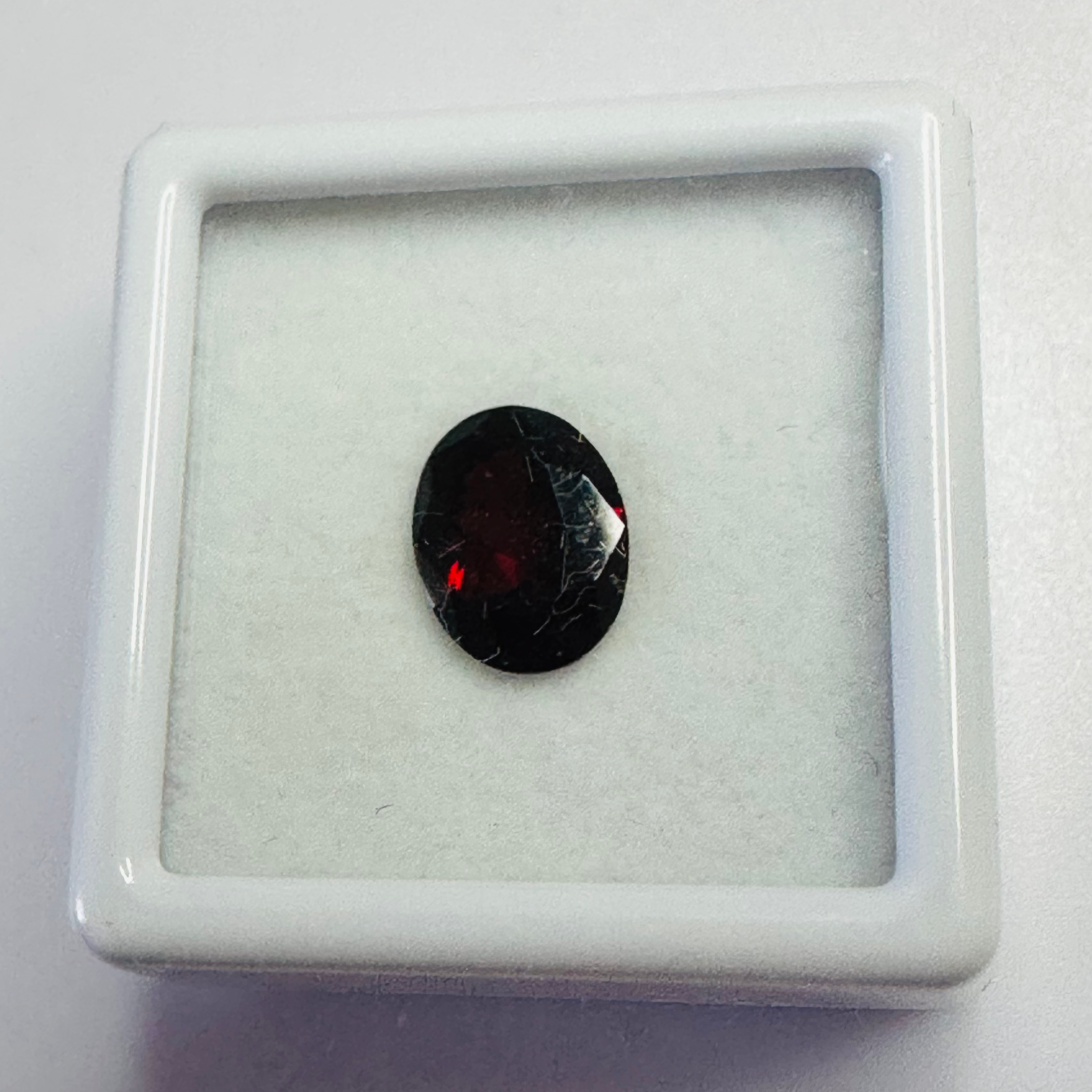 GARNET OVAL 9MMx7MM   1.80CTS image 4