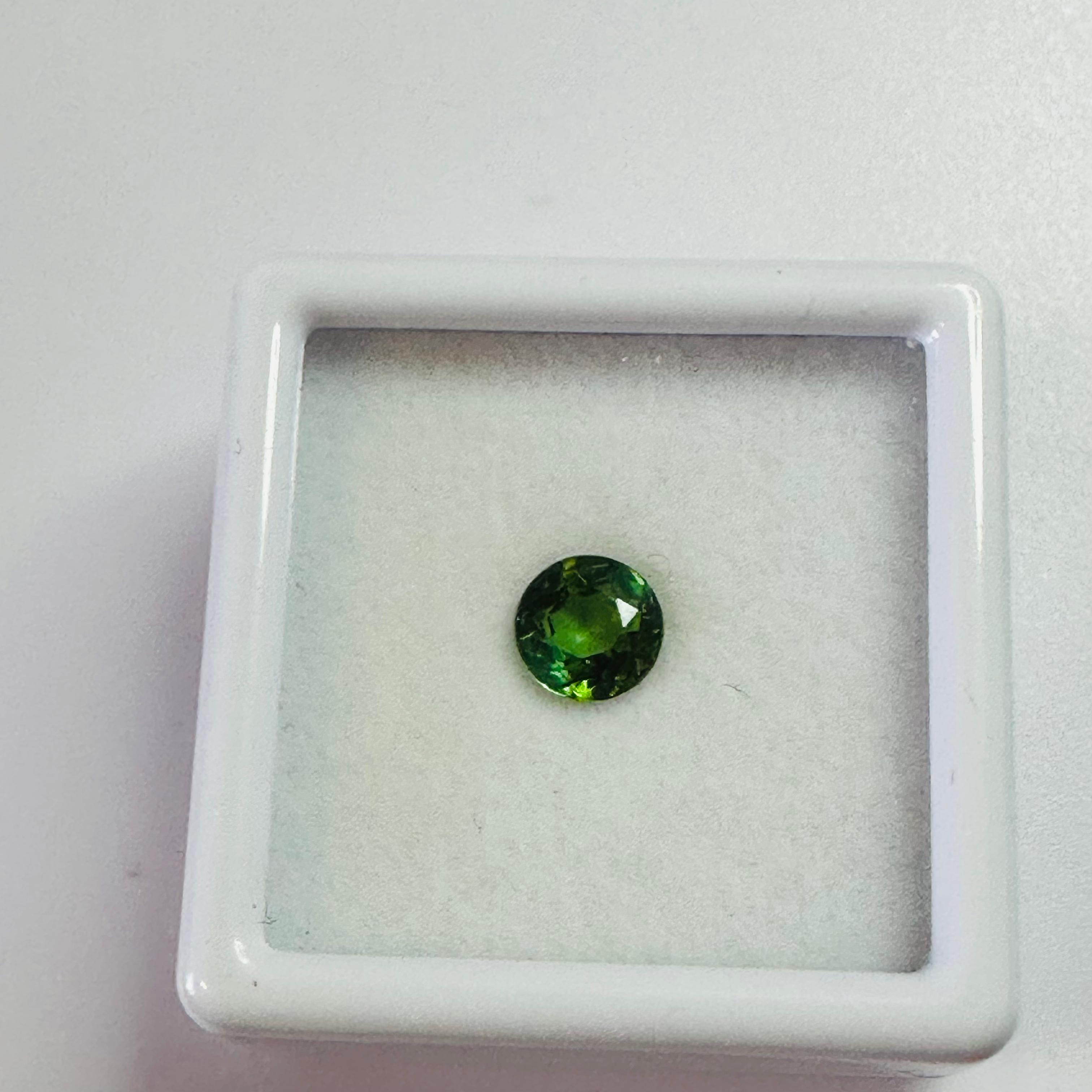 TOURMALINE GREEN  ROUND 5.4MM   0.62CTS image 1