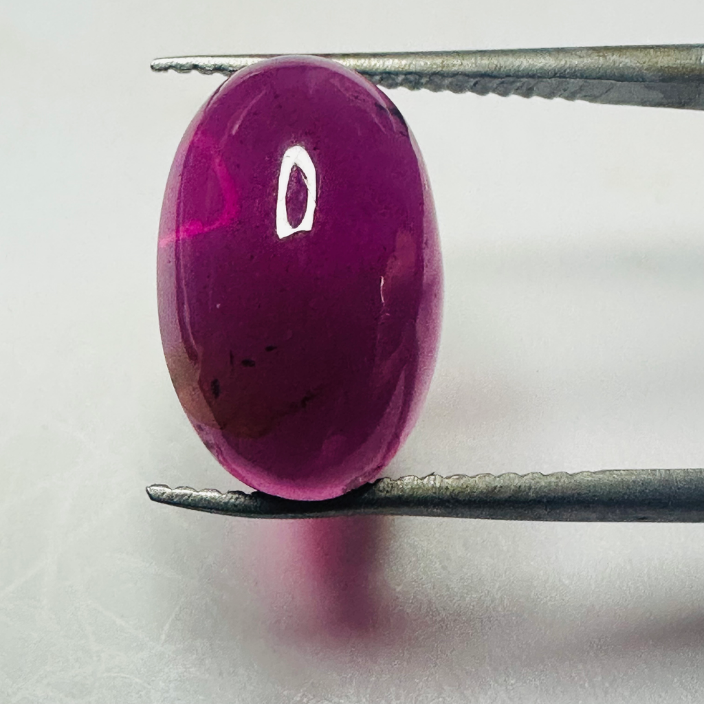 GARNET OVAL CAB 14.5MMX9MM  6.87CTS image 0