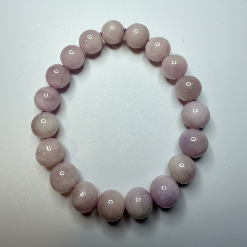 Pink Calcite beaded bracelet 10mm soft lilac pink UV reactive