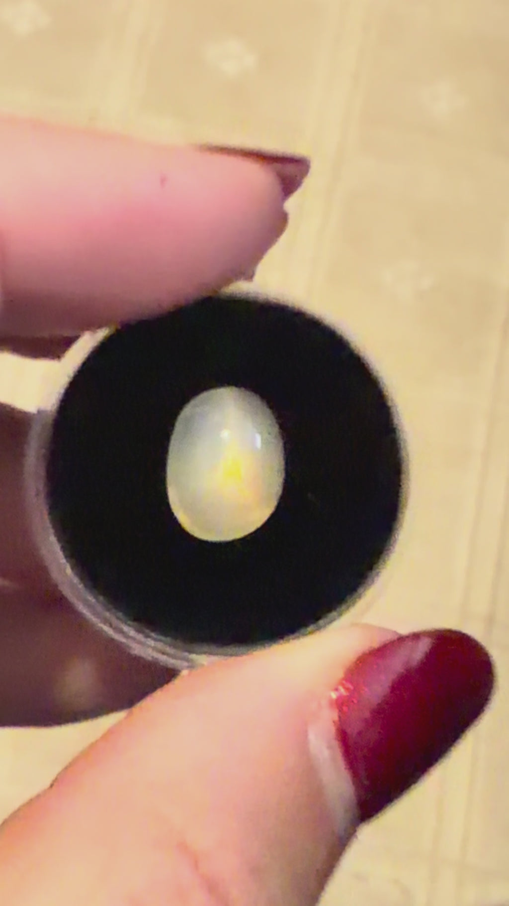 Moonstone Oval 11.2x8.1mm 4.80ct