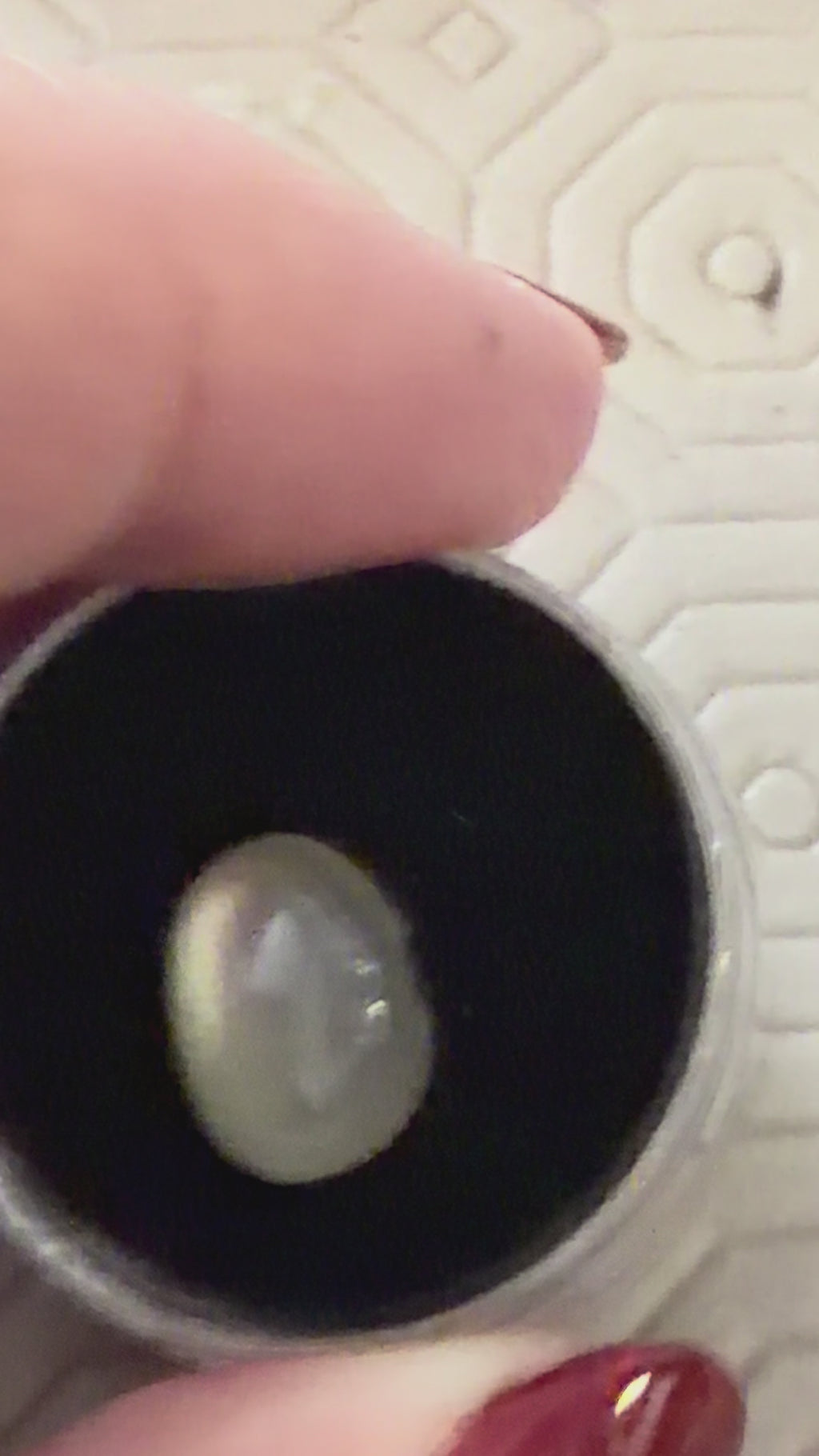 Moonstone Oval 10.1x9.4mm 3.77ct